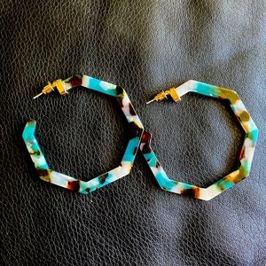 Marbled Resin Polygonal Earrings